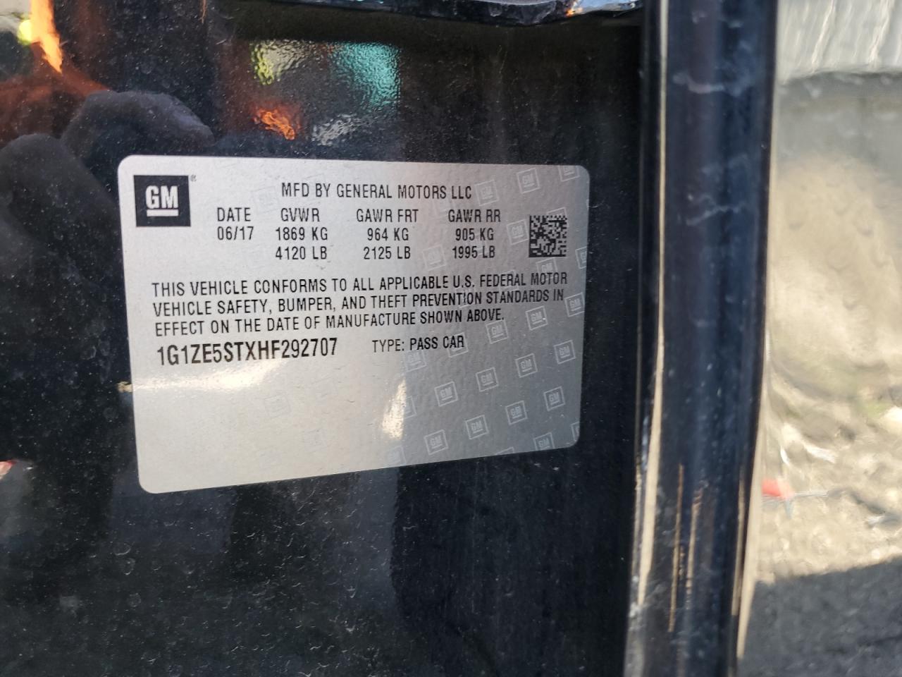 1G1ZE5STXHF292707 2017 Chevrolet Malibu Lt