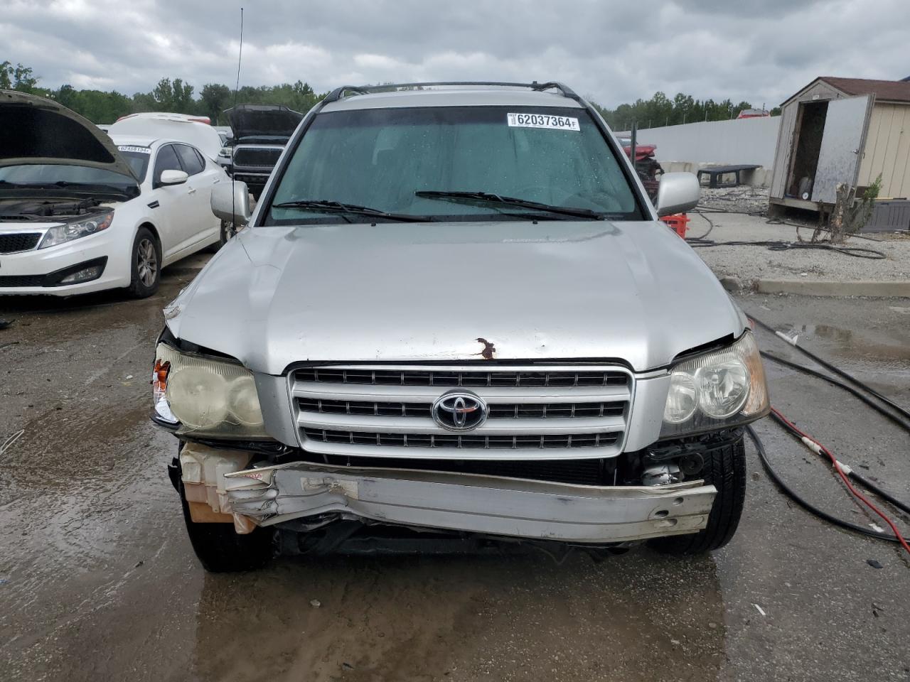 Lot #2768914180 2003 TOYOTA HIGHLANDER