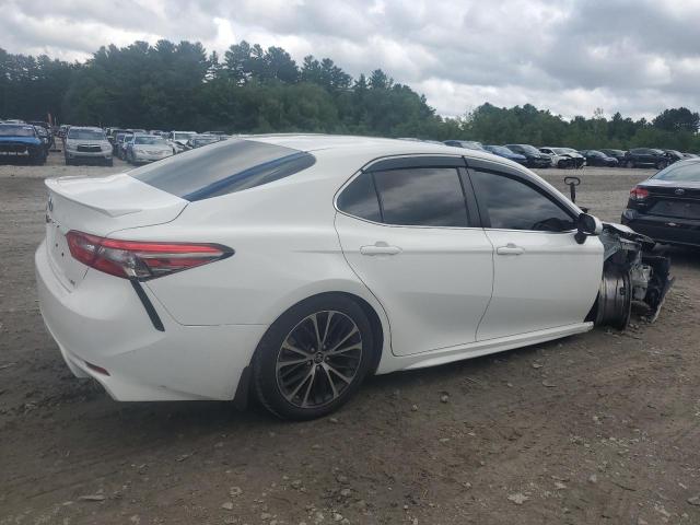 VIN JTNB11HK2J3041601 2018 Toyota Camry, L no.3