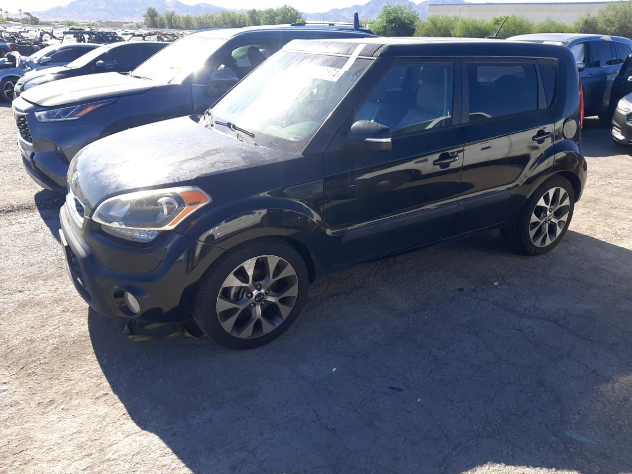 2013 Kia Soul + vin: KNDJT2A68D7604127