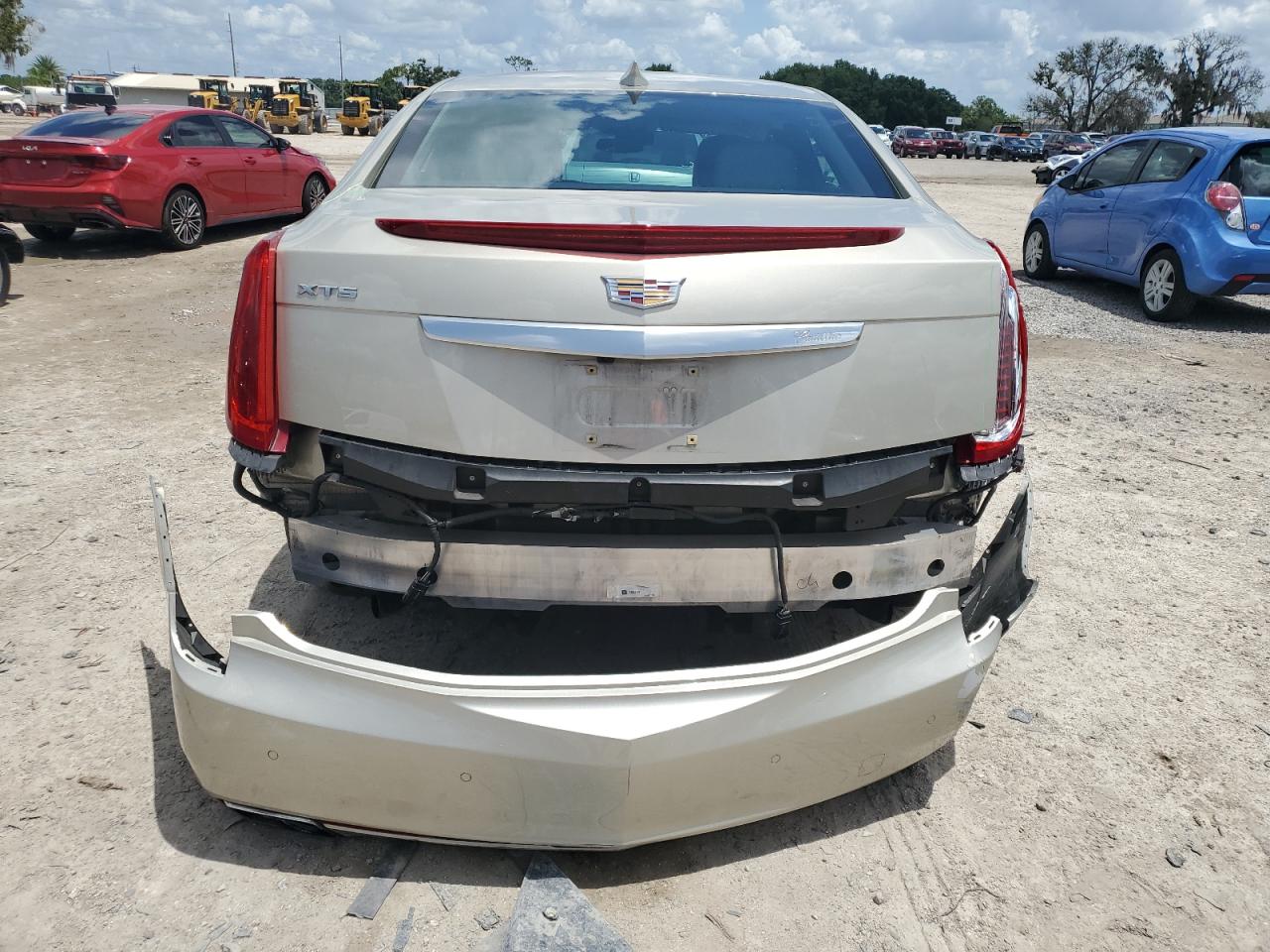 2G61M5S35G9140948 2016 Cadillac Xts Luxury Collection