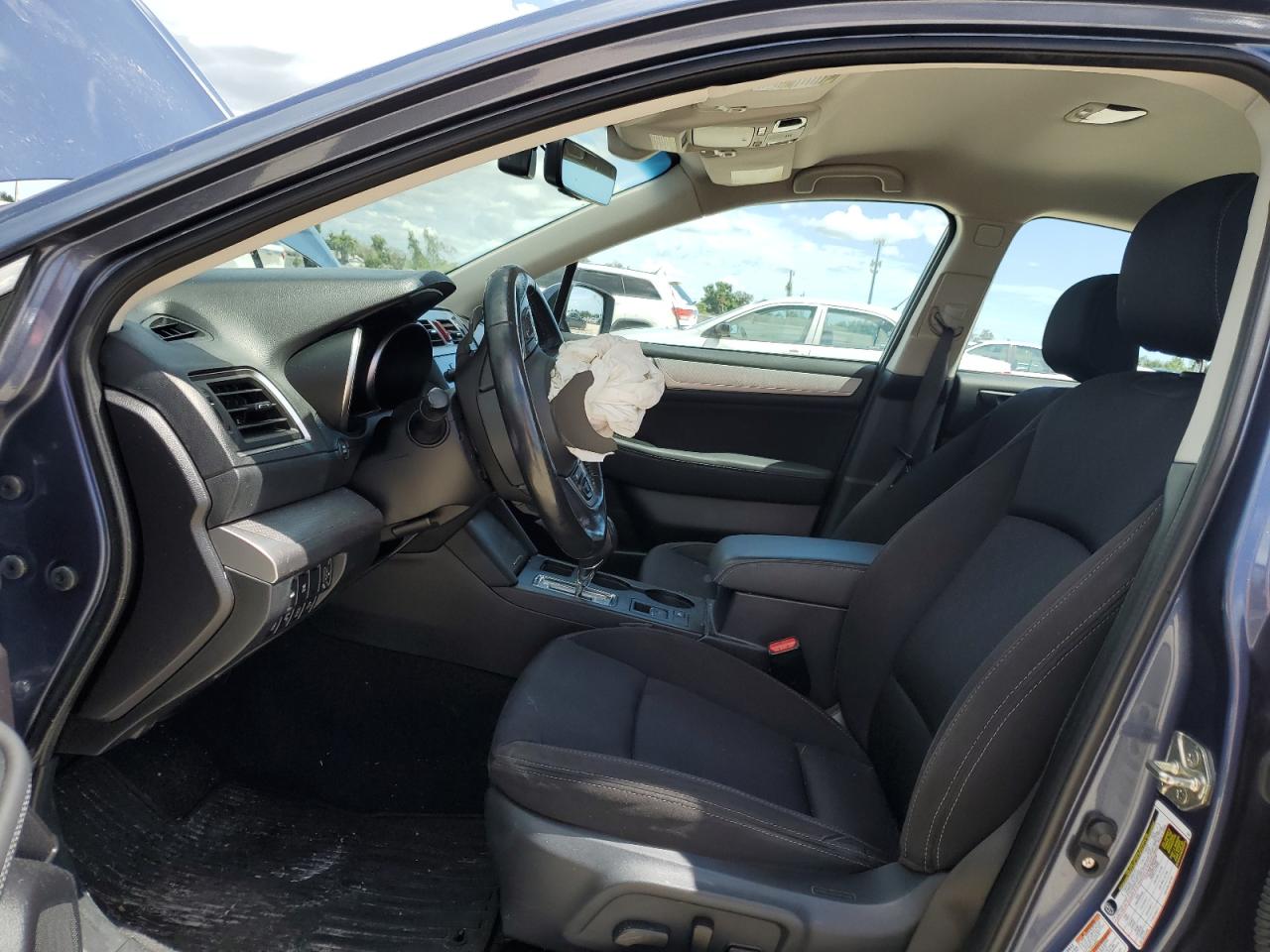 4S3BNAF66H3036586 2017 Subaru Legacy 2.5I Premium