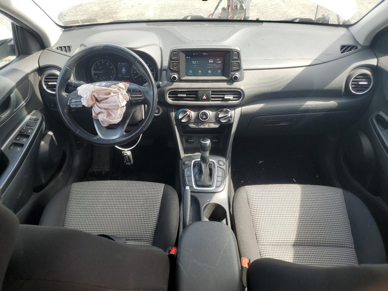 KM8K2CAA3JU178504 2018 Hyundai Kona Sel