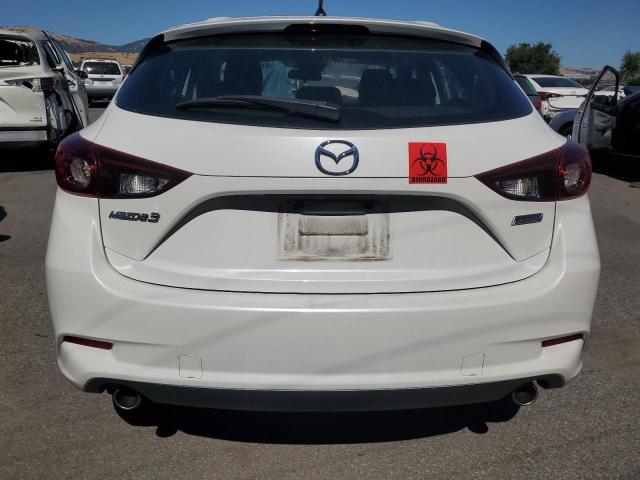 2018 Mazda 3 Sport VIN: 3MZBN1K72JM198652 Lot: 61558334