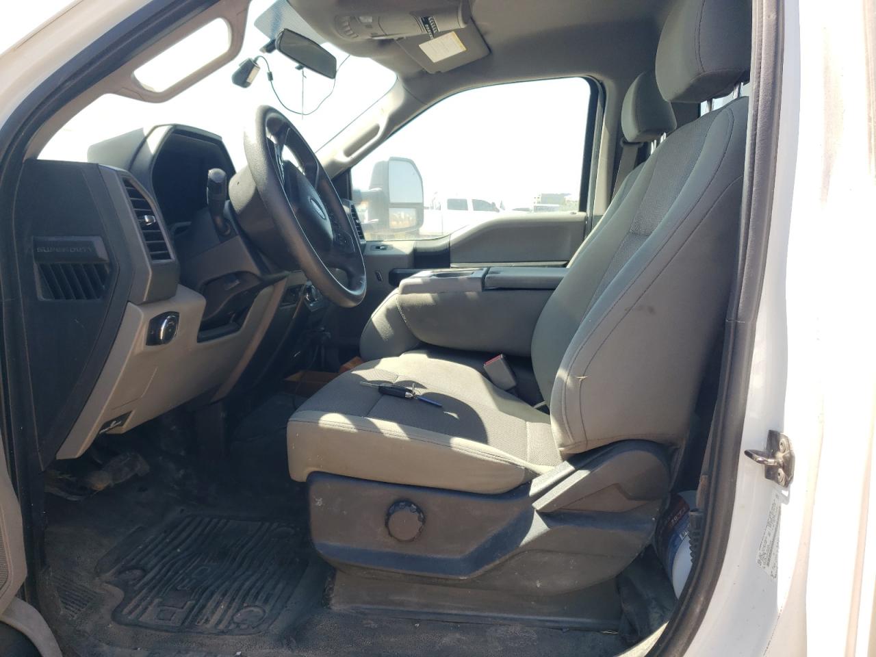 1FDUF5HT5HDA01026 2017 Ford F550 Super Duty