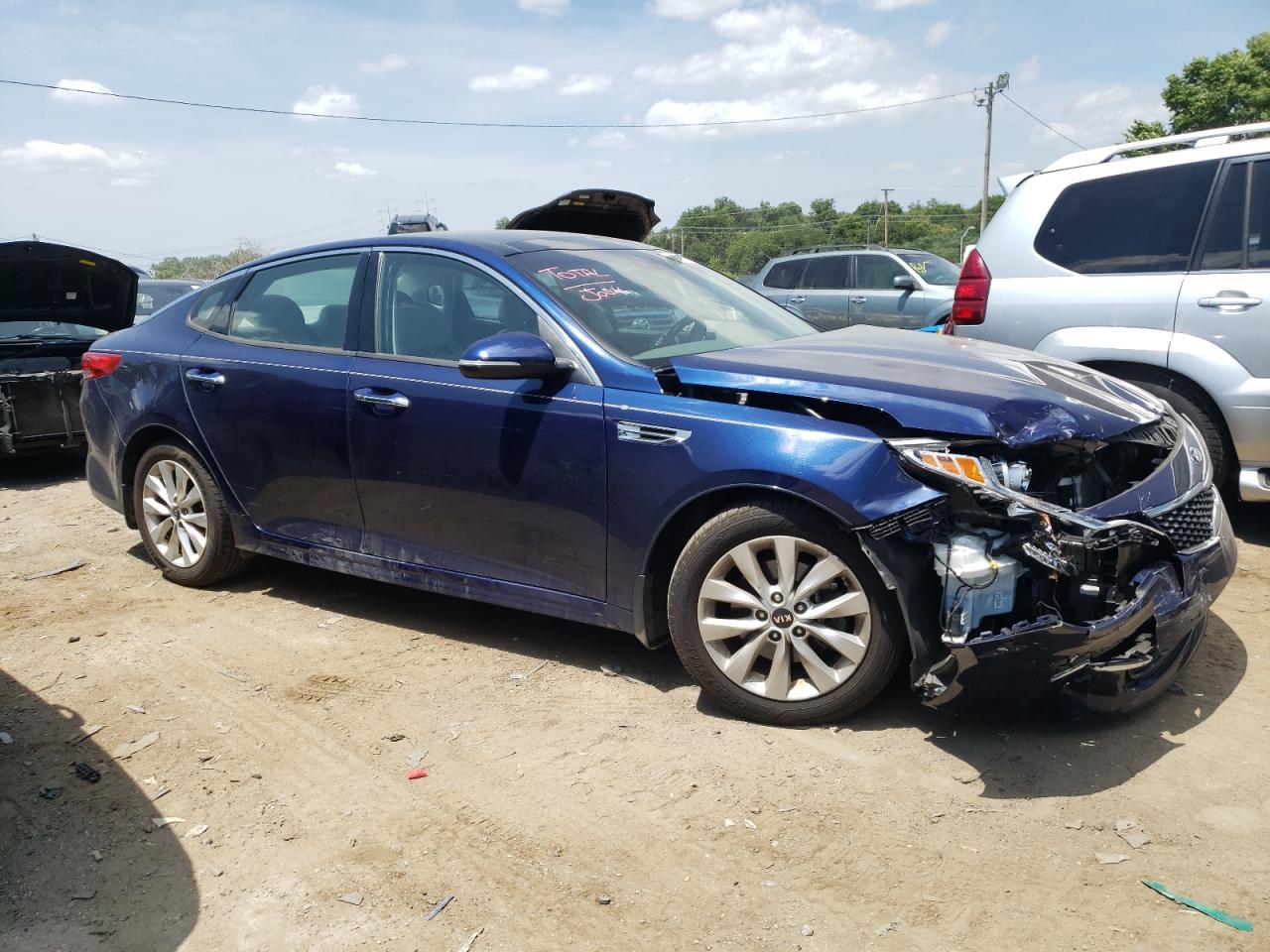 5XXGU4L35JG225966 2018 Kia Optima Ex