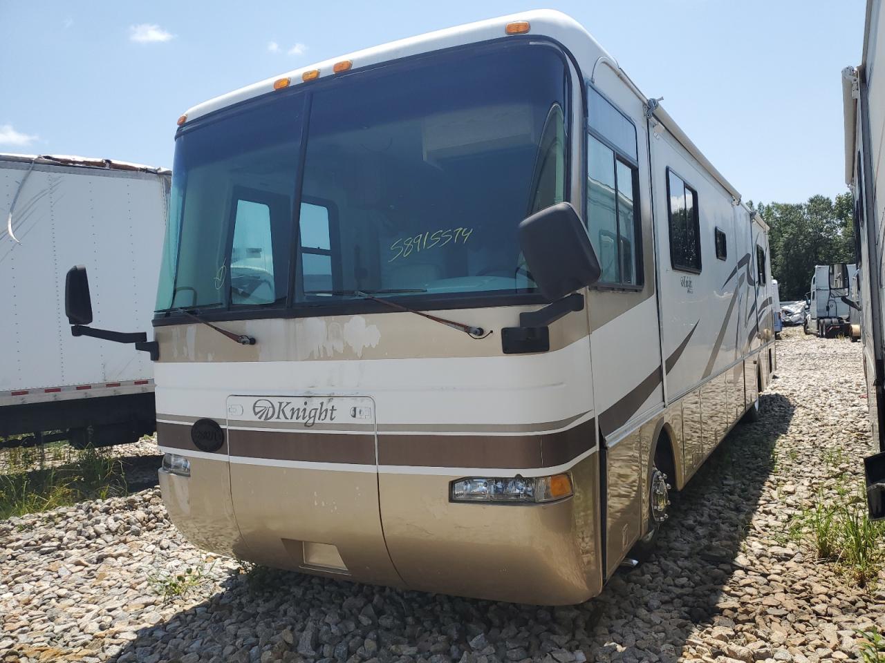 Lot #2684491515 2001 ROADMASTER RAIL DYANASTER