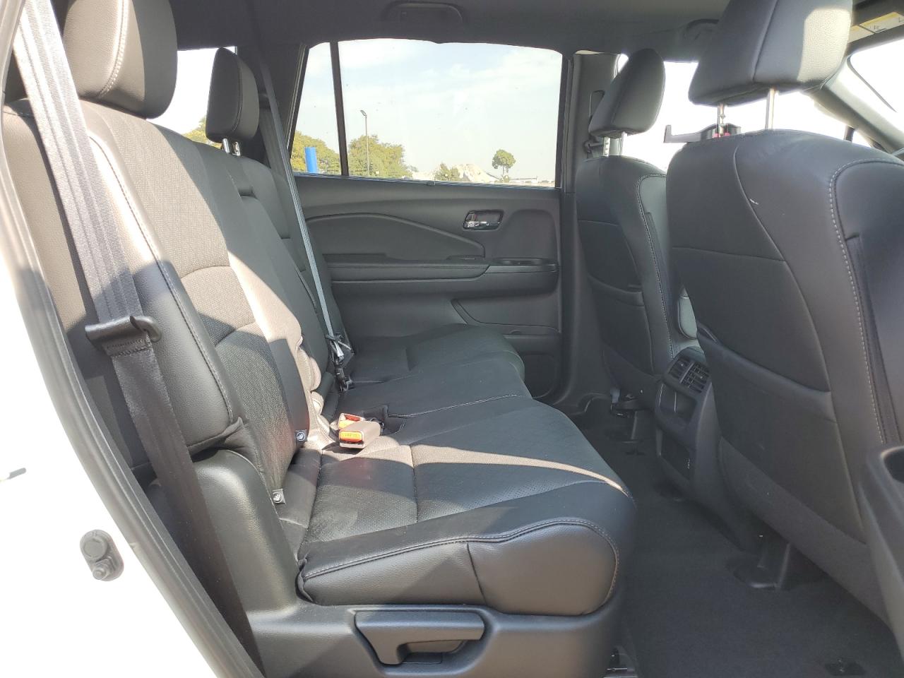 5FNYF7H54LB000535 2020 Honda Passport Exl