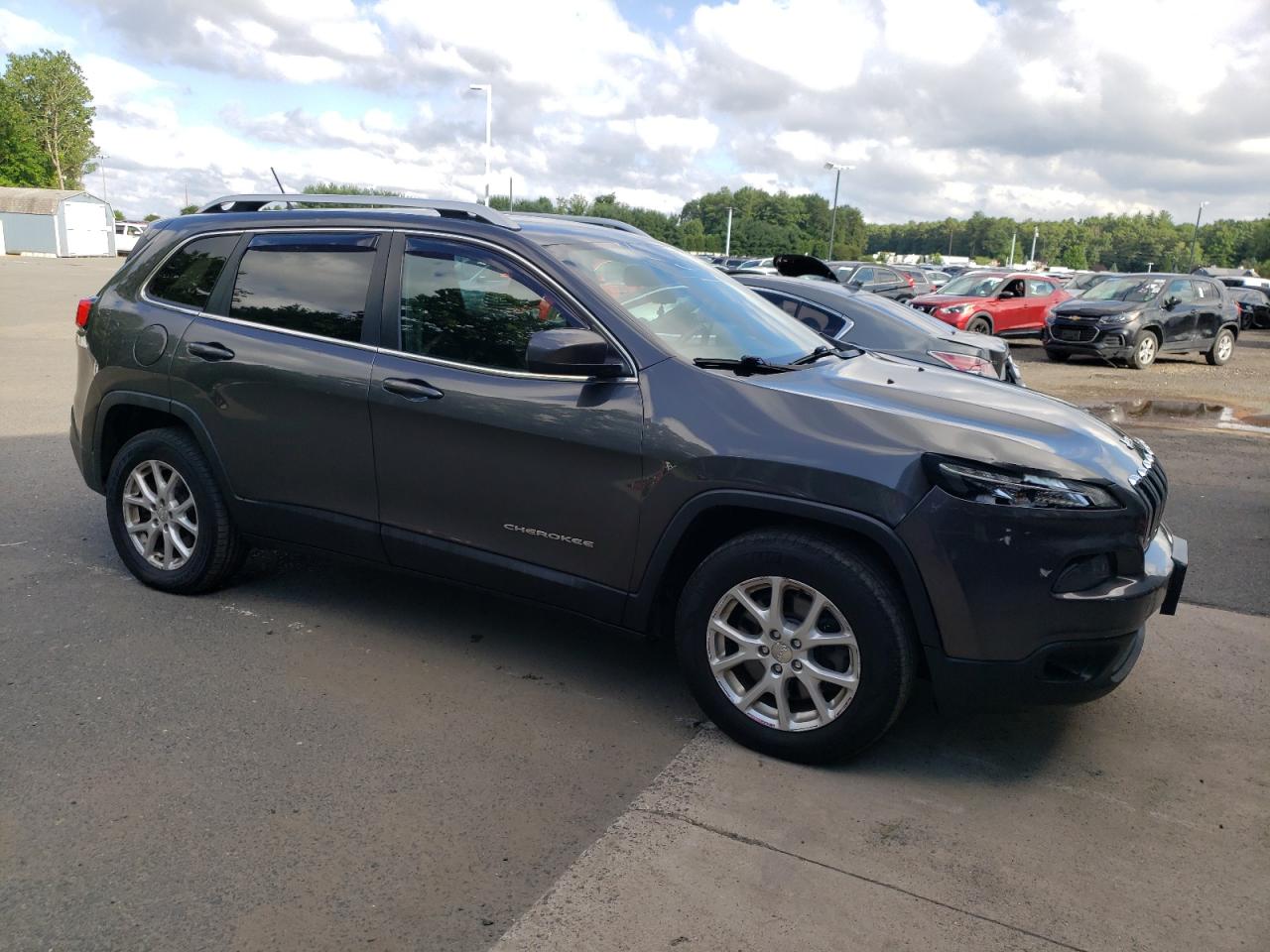 2015 Jeep Cherokee Latitude vin: 1C4PJMCS6FW521956