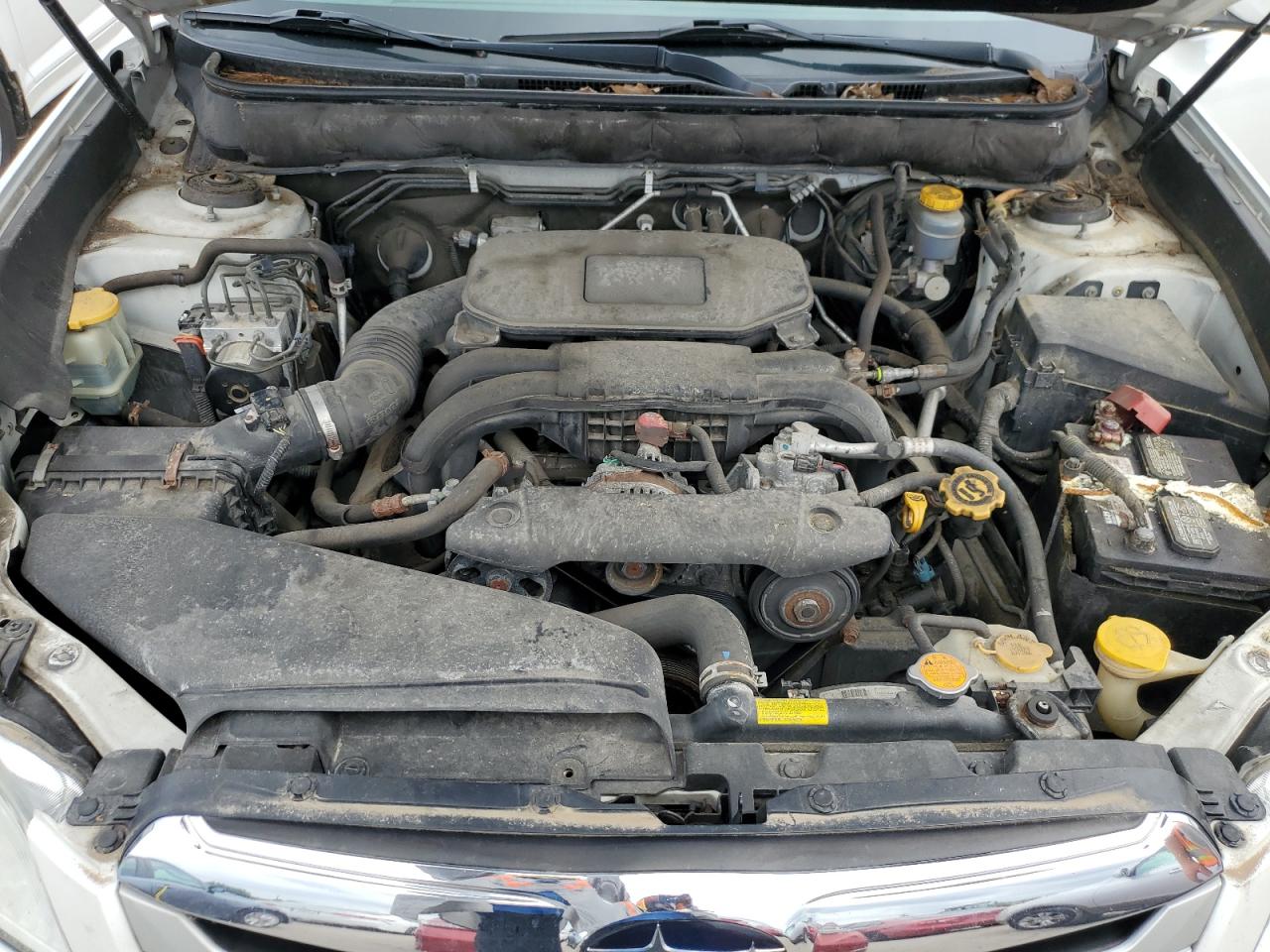 4S4BRCKC7A3357341 2010 Subaru Outback 2.5I Limited