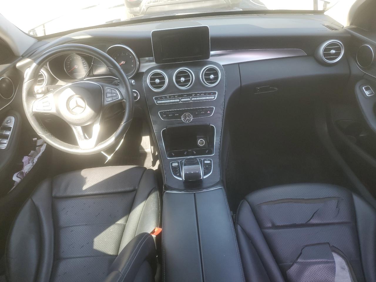 55SWF4JBXGU124853 2016 Mercedes-Benz C 300