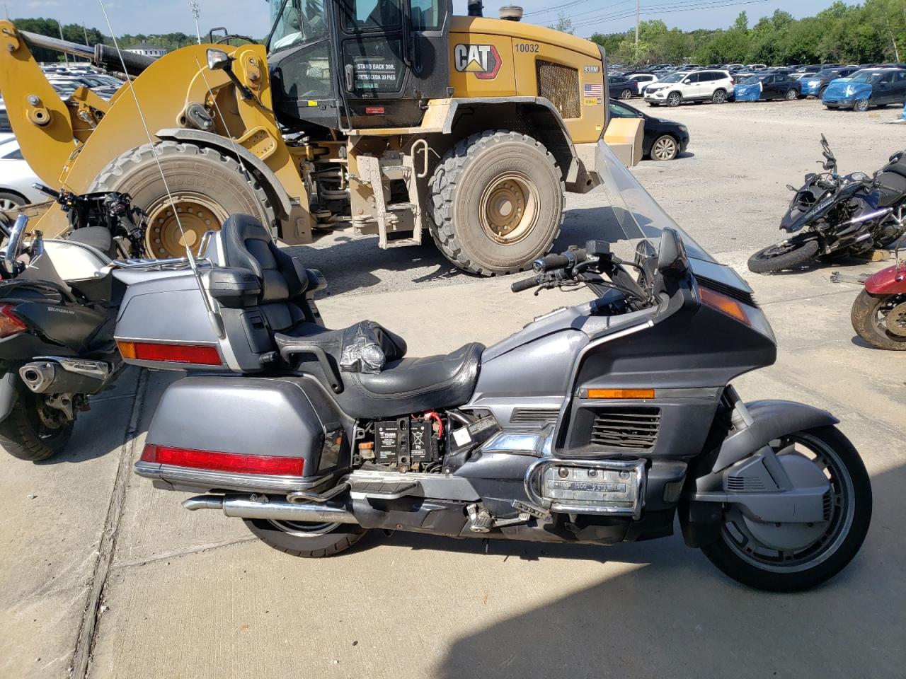  Salvage Honda Gl Cycle