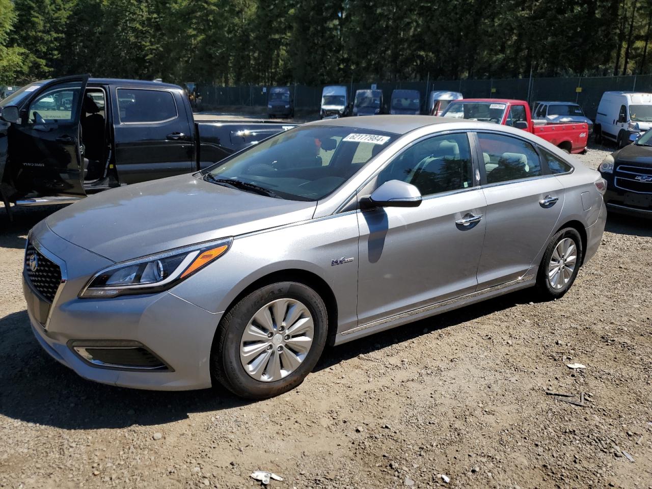 2016 Hyundai Sonata Hybrid vin: KMHE24L10GA013374