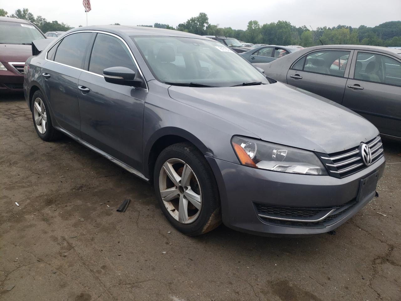 Lot #2844924875 2013 VOLKSWAGEN PASSAT SE