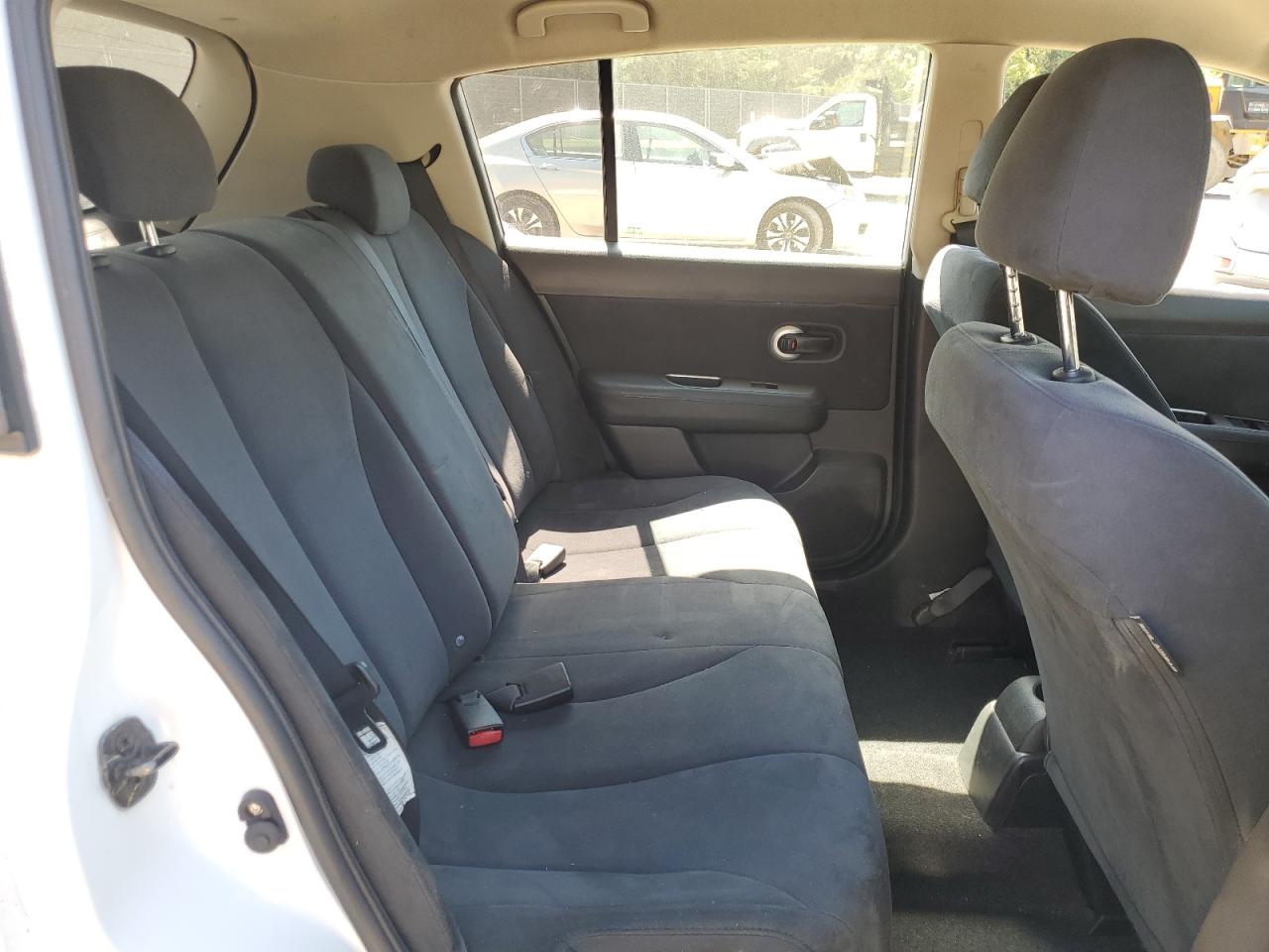 3N1BC13E49L368701 2009 Nissan Versa S