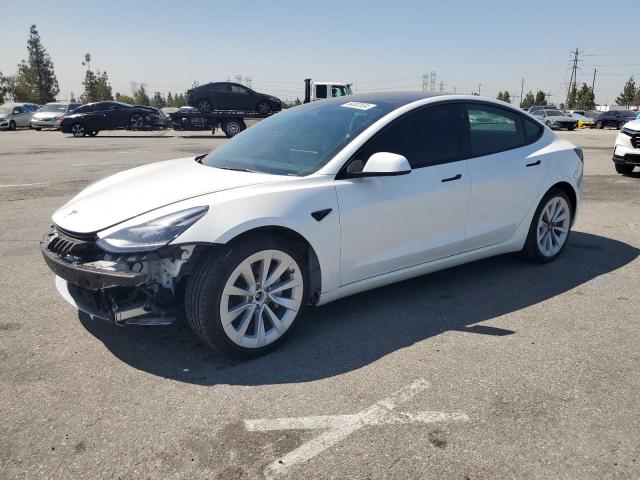 VIN 5YJ3E1EBXNF339064 2022 Tesla MODEL 3 no.1