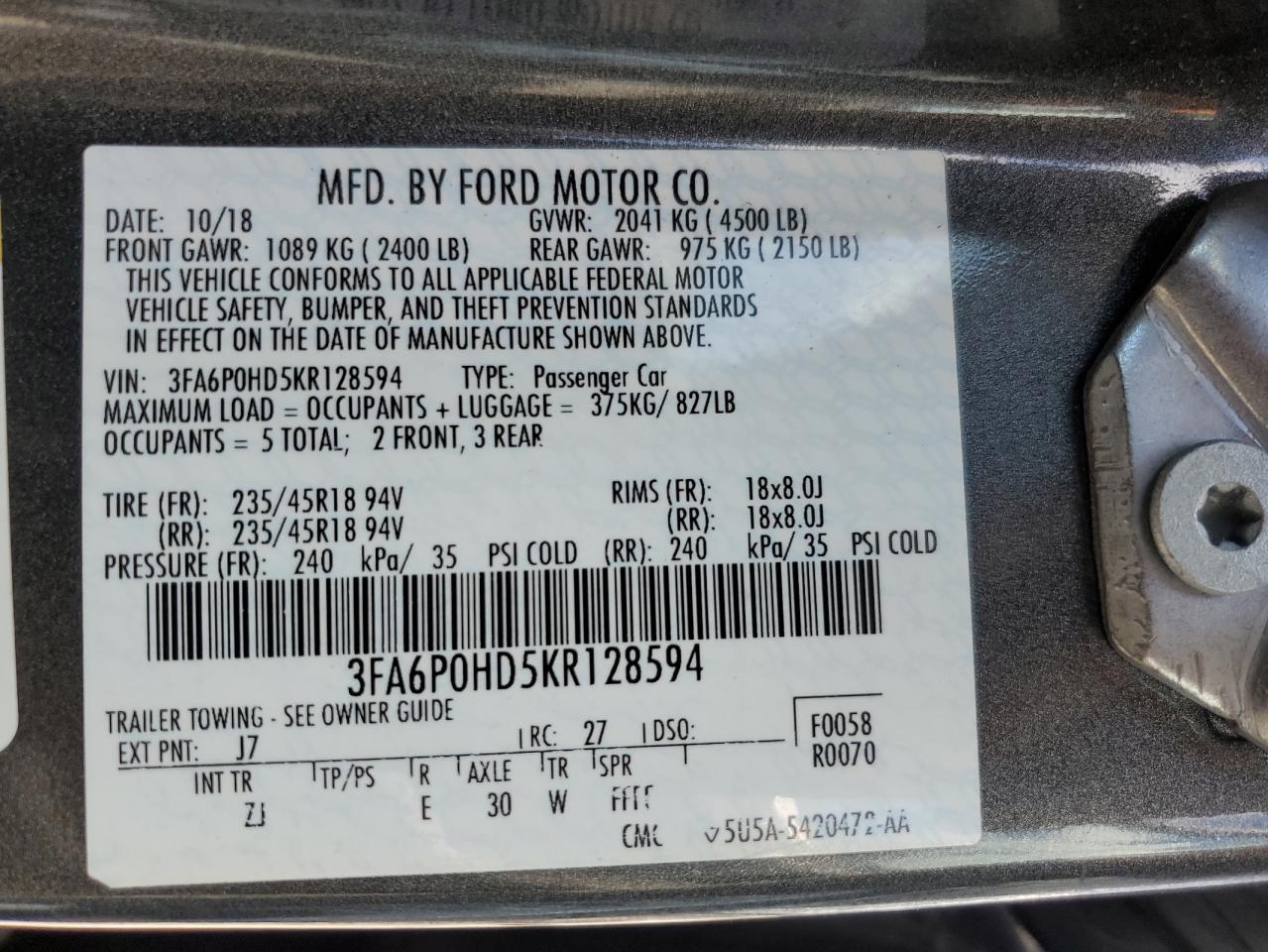 3FA6P0HD5KR128594 2019 Ford Fusion Se