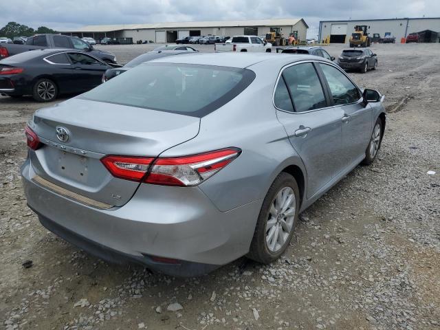 VIN 4T1B11HK4JU100447 2018 Toyota Camry, L no.3