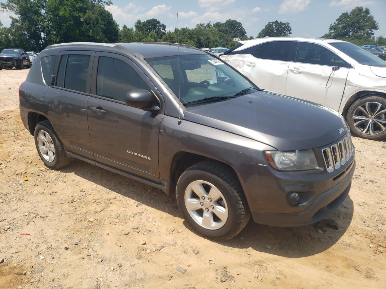 1C4NJCBA0GD643669 2016 Jeep Compass Sport