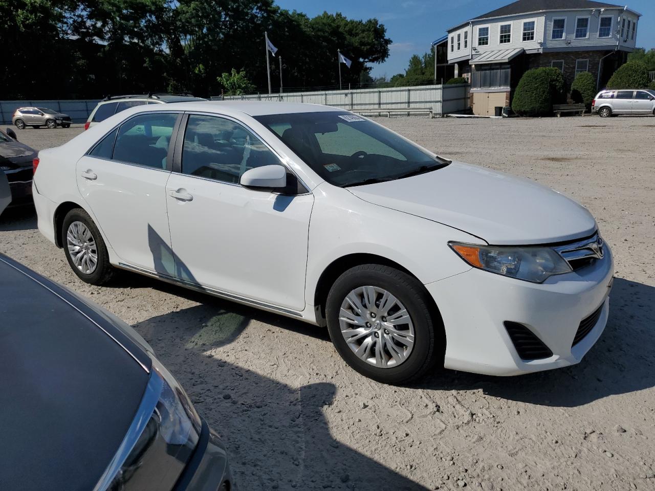 2014 Toyota Camry L vin: 4T4BF1FK6ER383384