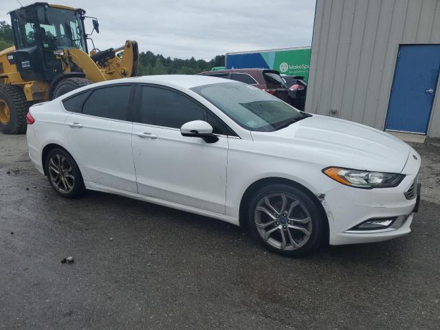 VIN 3FA6P0T92HR307512 2017 Ford Fusion, SE no.4