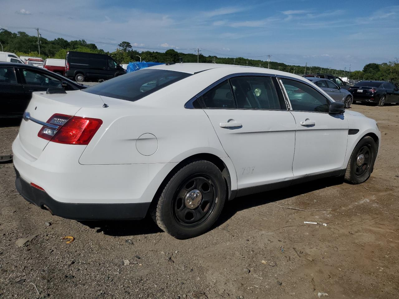 2016 Ford Taurus Police Interceptor vin: 1FAHP2MK9GG150699