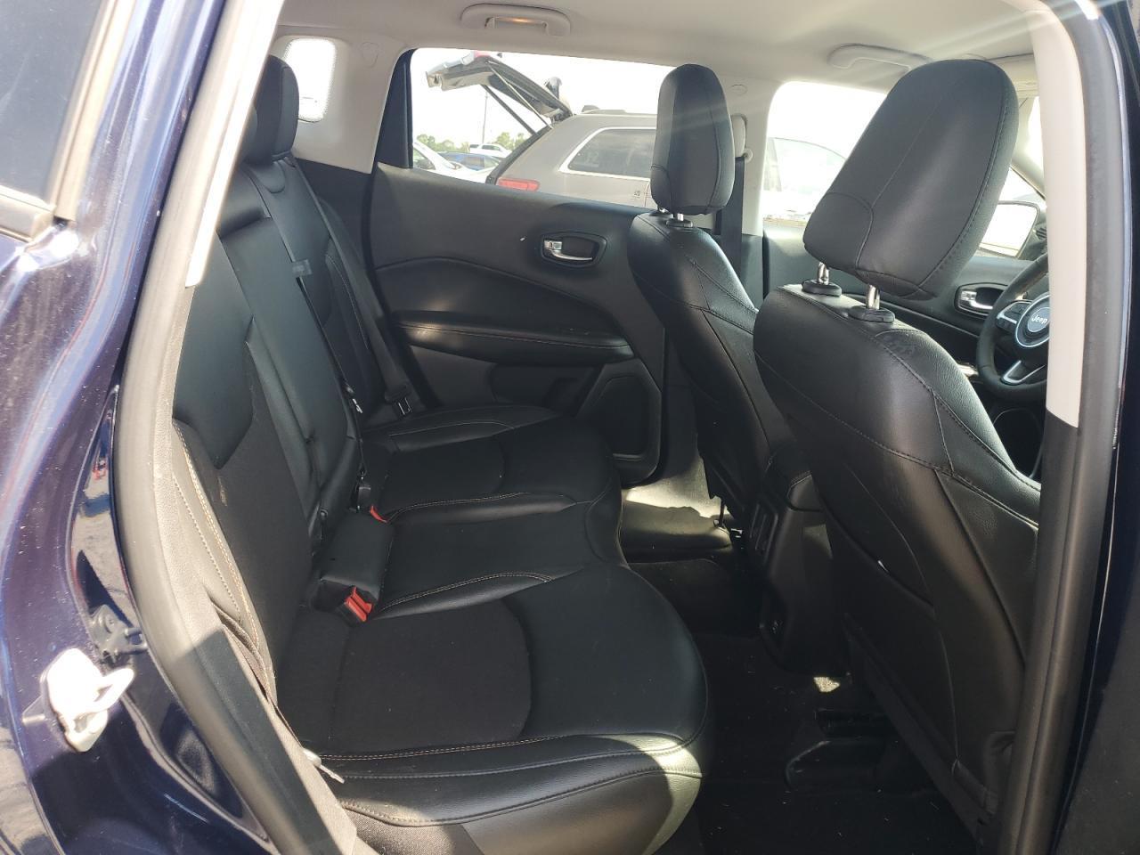 3C4NJCBB0MT517939 2021 Jeep Compass Latitude