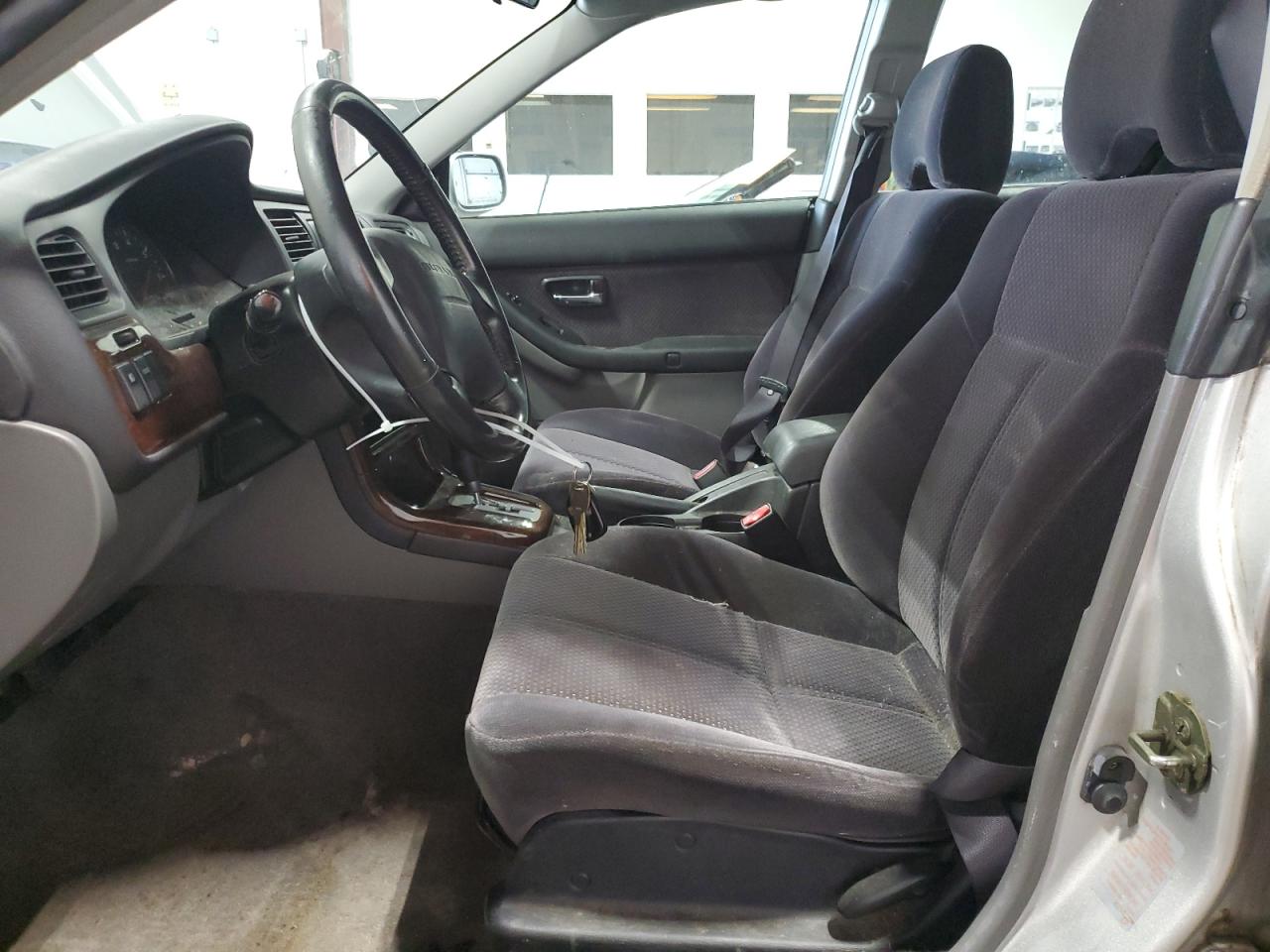 4S3BH635137303621 2003 Subaru Legacy L