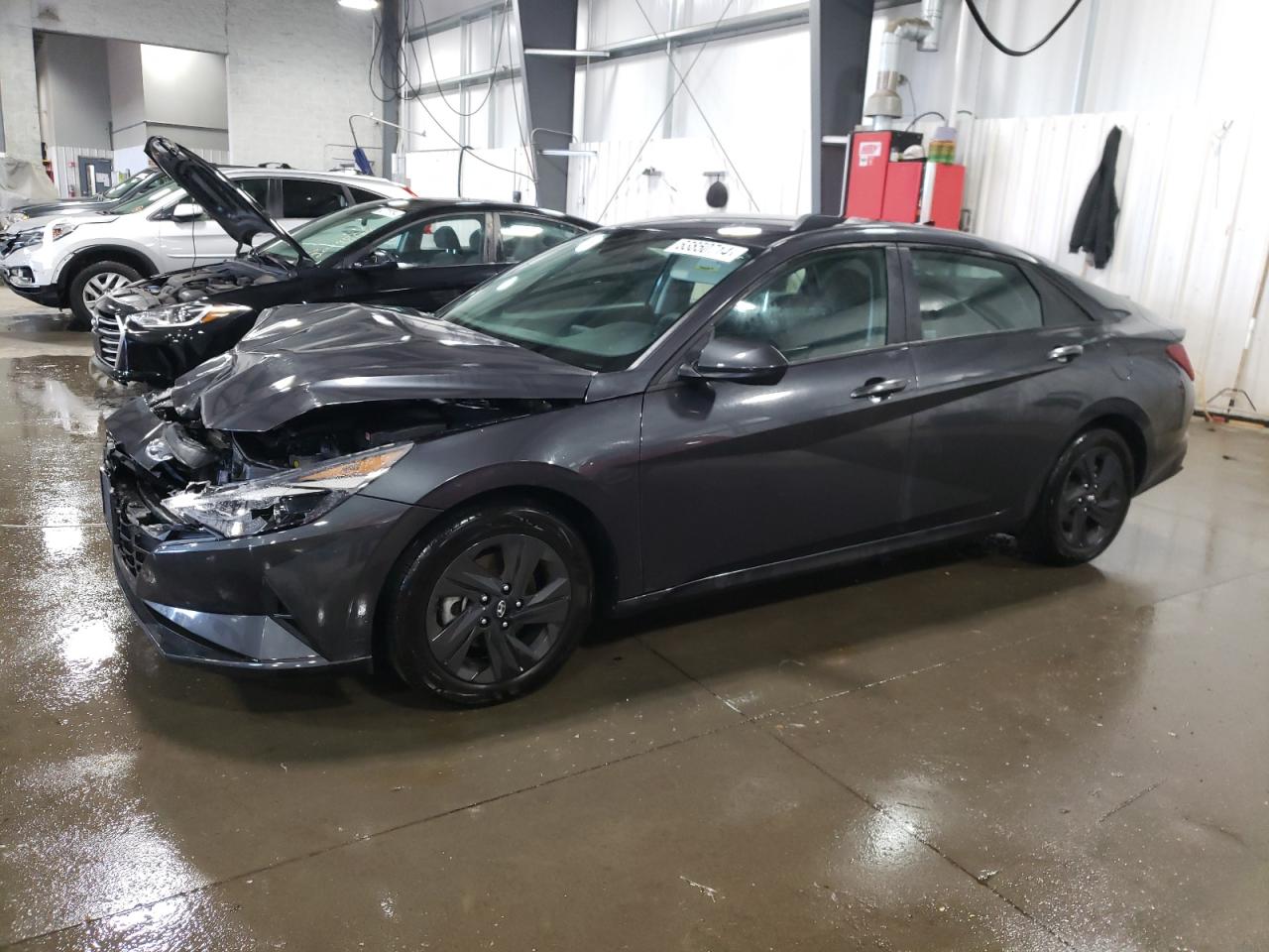 HYUNDAI ELANTRA SEL