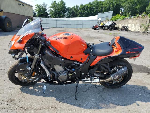 SUZUKI GSX1300 RR 2024 orange  gas JS1EJ11D9R7100168 photo #4