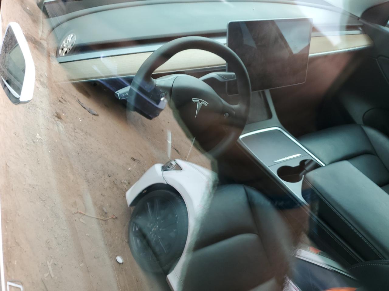 7SAYGDEE0NF321218 2022 Tesla Model Y