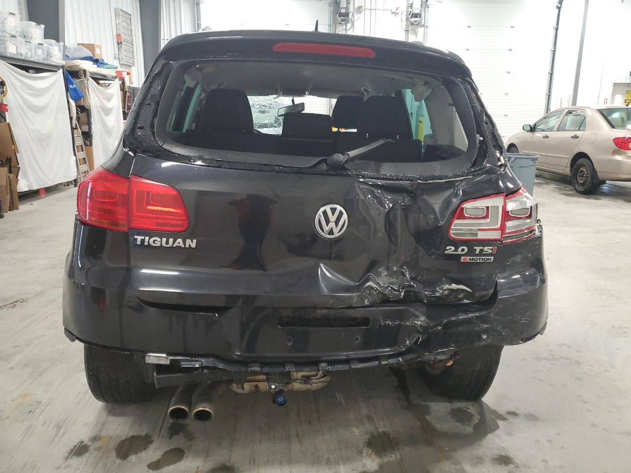 WVGJV7AXXGW610954 2016 Volkswagen Tiguan Comfortline