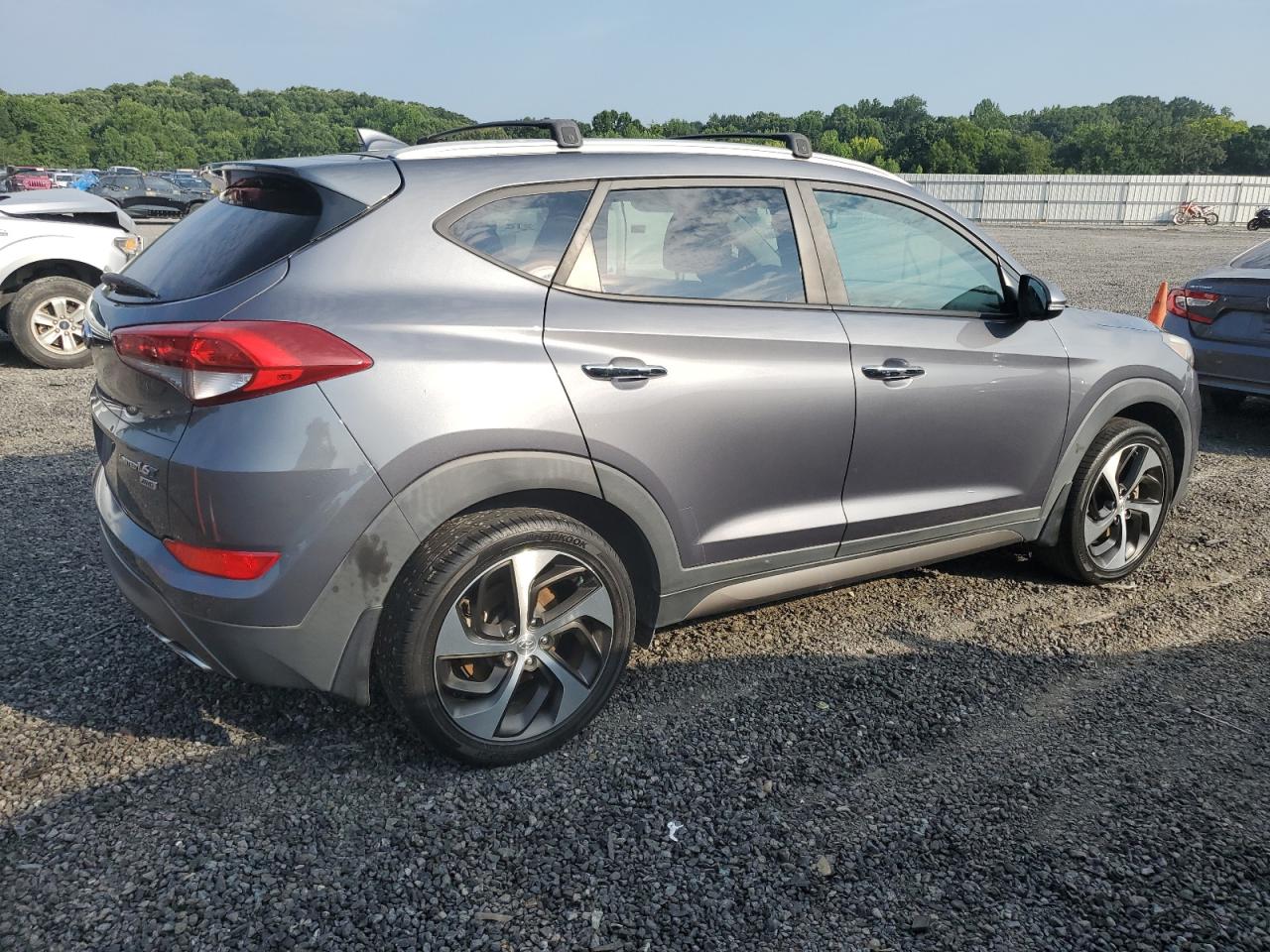 2016 Hyundai Tucson Limited vin: KM8J3CA26GU207214