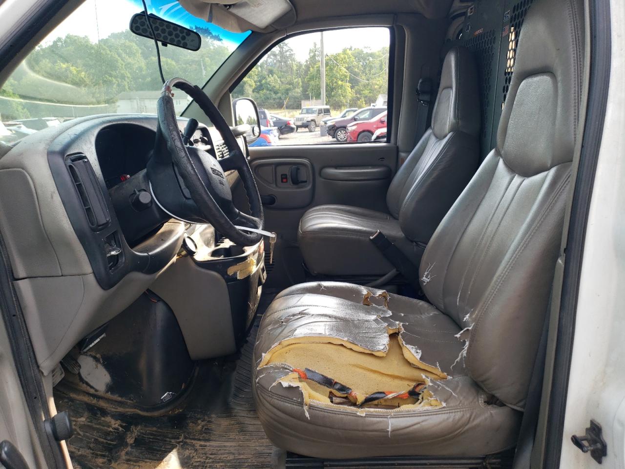 1GTHG39R111170560 2001 GMC Savana G3500