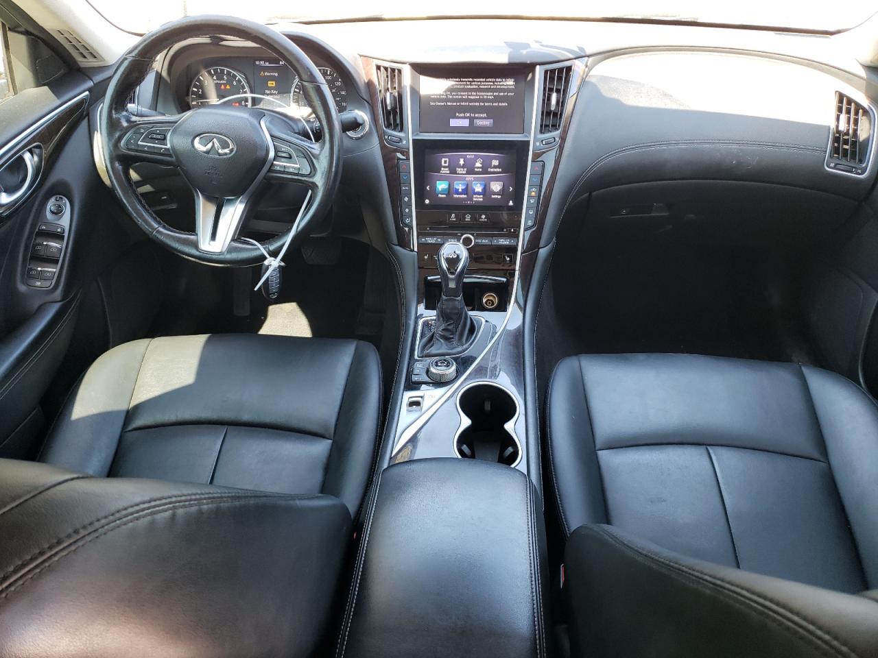 JN1EV7AR8JM440901 2018 Infiniti Q50 Luxe