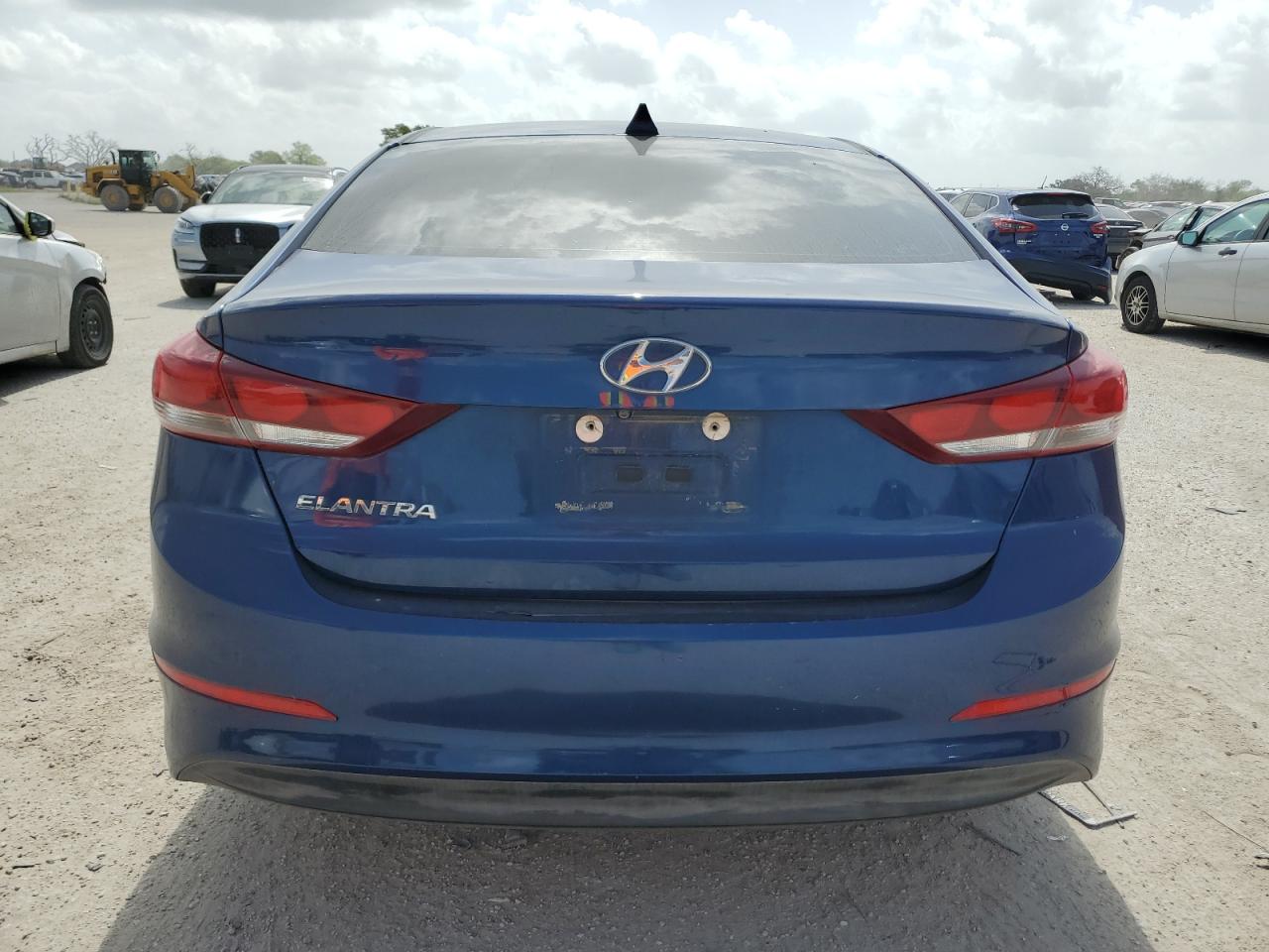 2018 Hyundai Elantra Sel vin: 5NPD84LF8JH298822