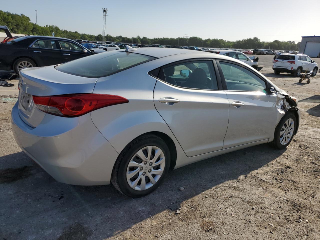 2013 Hyundai Elantra Gls vin: 5NPDH4AEXDH173383