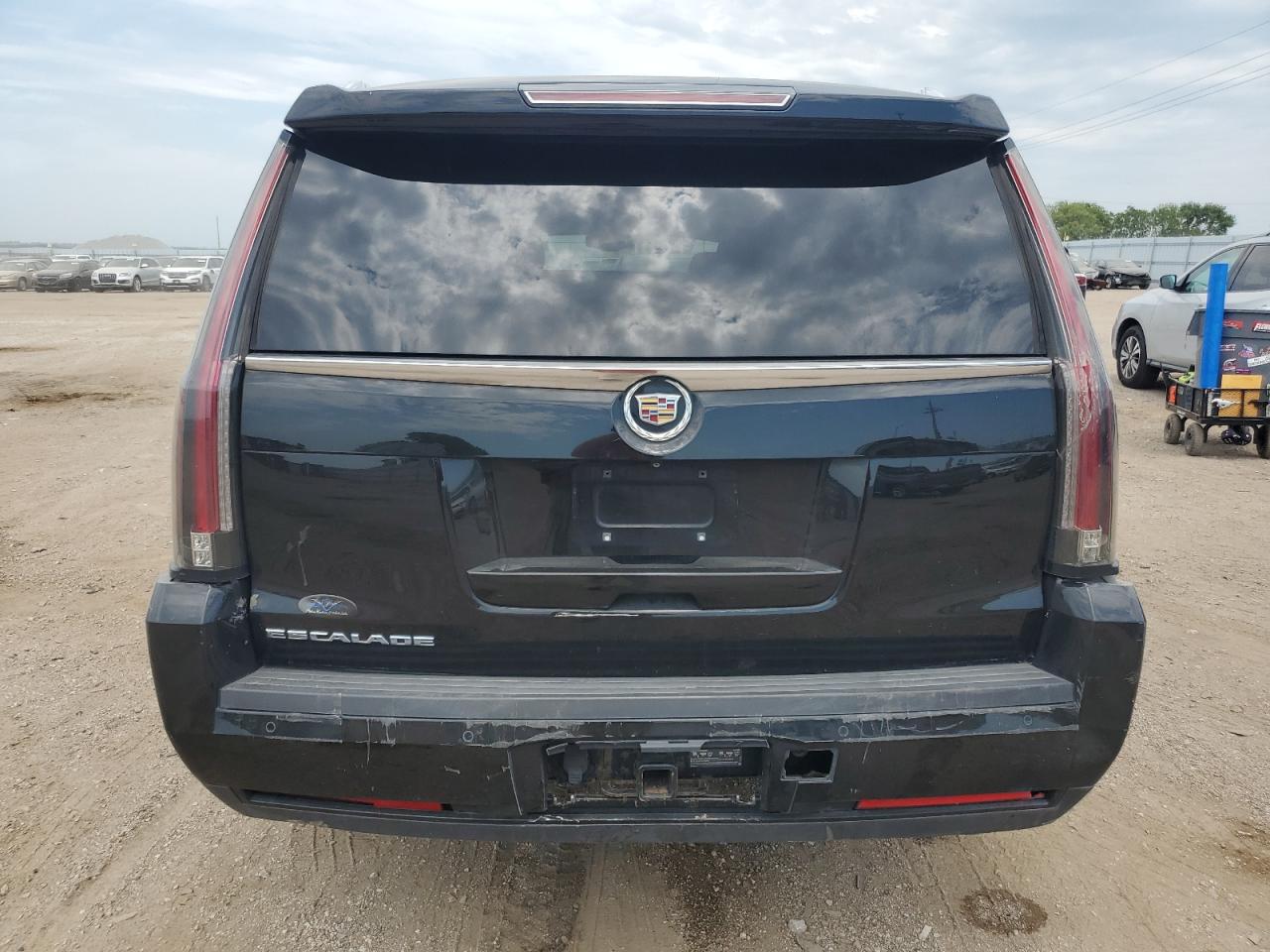 1GYS4JKJ8FR153071 2015 Cadillac Escalade Esv Premium