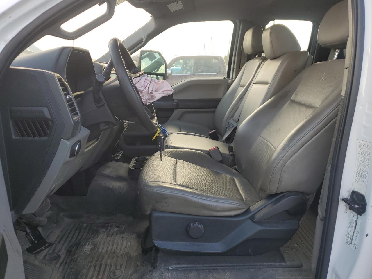 2017 Ford F350 Super Duty vin: 1FD8X3B63HEB81428