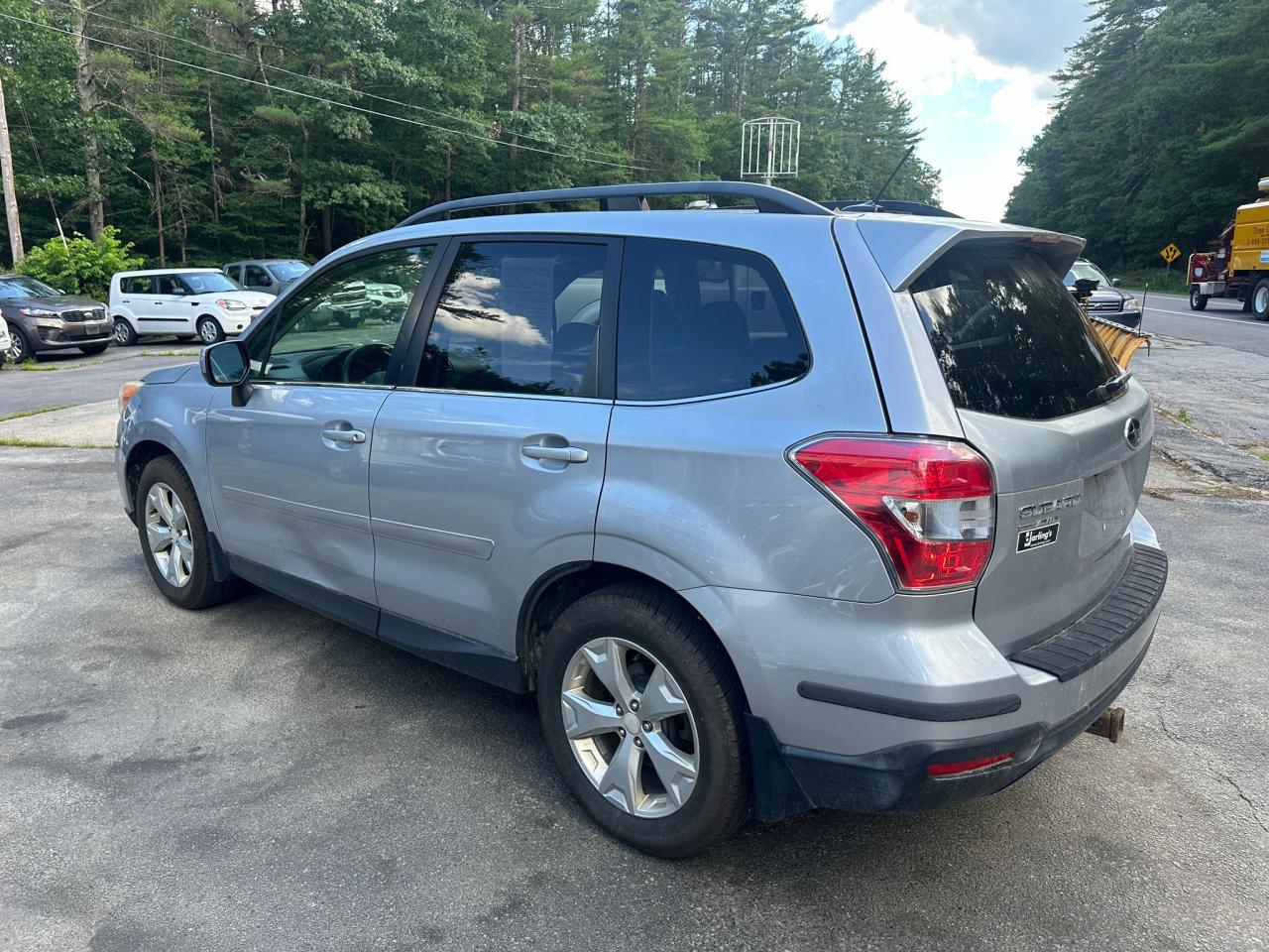 2014 Subaru Forester 2.5I Limited vin: JF2SJAJC0EH409209