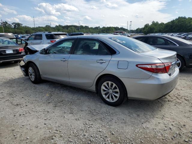 VIN 4T4BF1FK2GR536703 2016 Toyota Camry, LE no.2