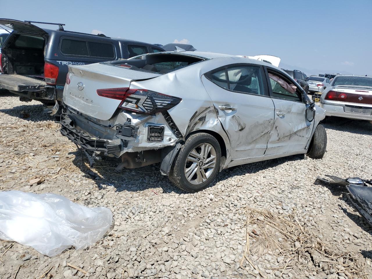 Lot #2902987732 2020 HYUNDAI ELANTRA SE