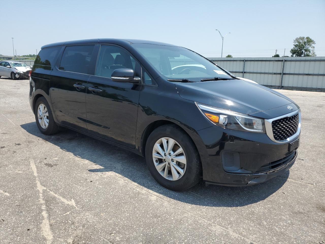2017 Kia Sedona Lx vin: KNDMB5C12H6228460