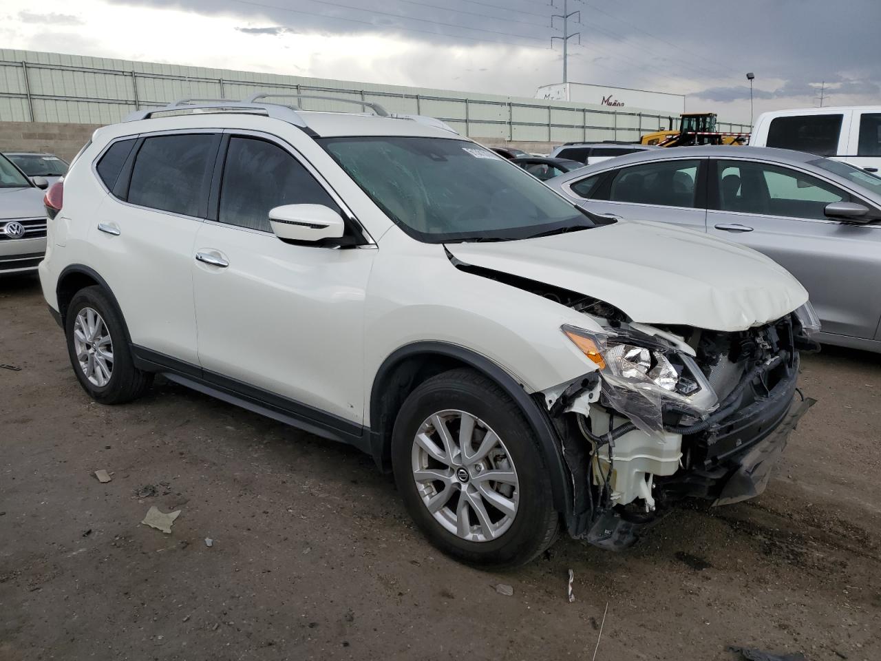 KNMAT2MT2KP520447 NISSAN ROGUE 2019
