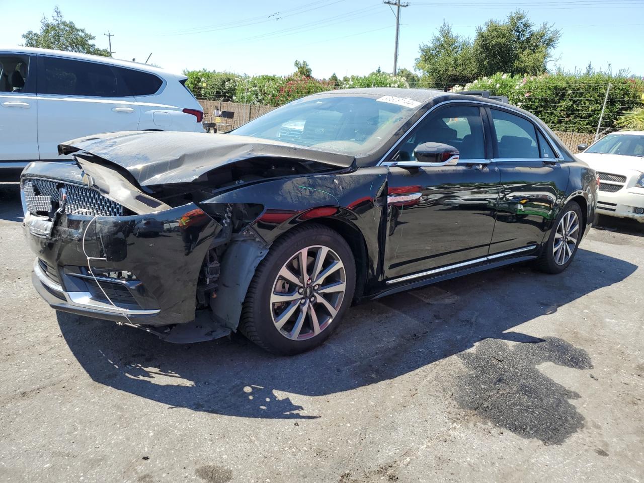 Lot #3041958218 2017 LINCOLN CONTINENTA