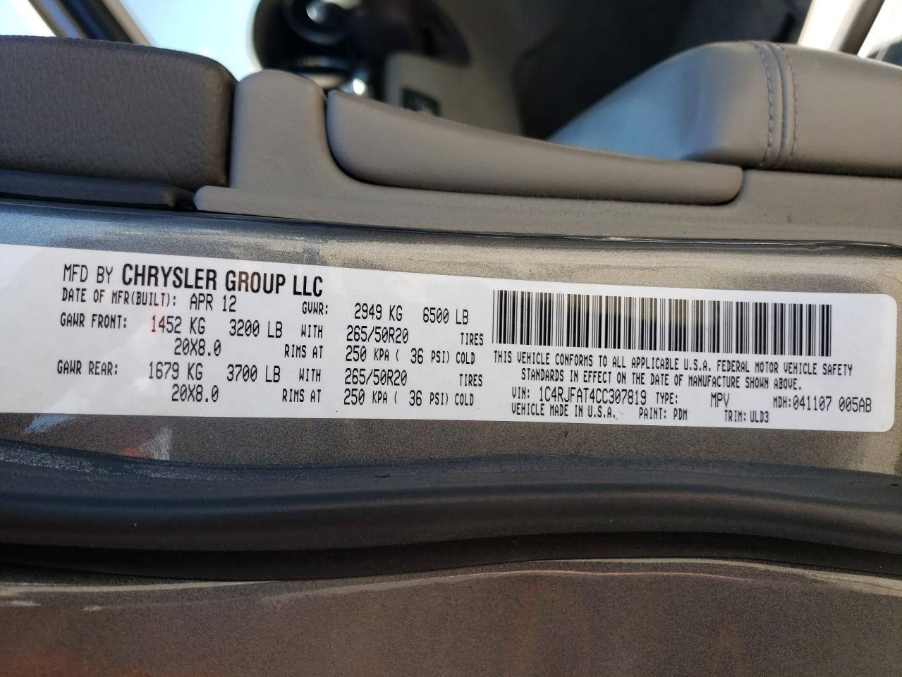 1C4RJFAT4CC307819 2012 Jeep Grand Cherokee Laredo