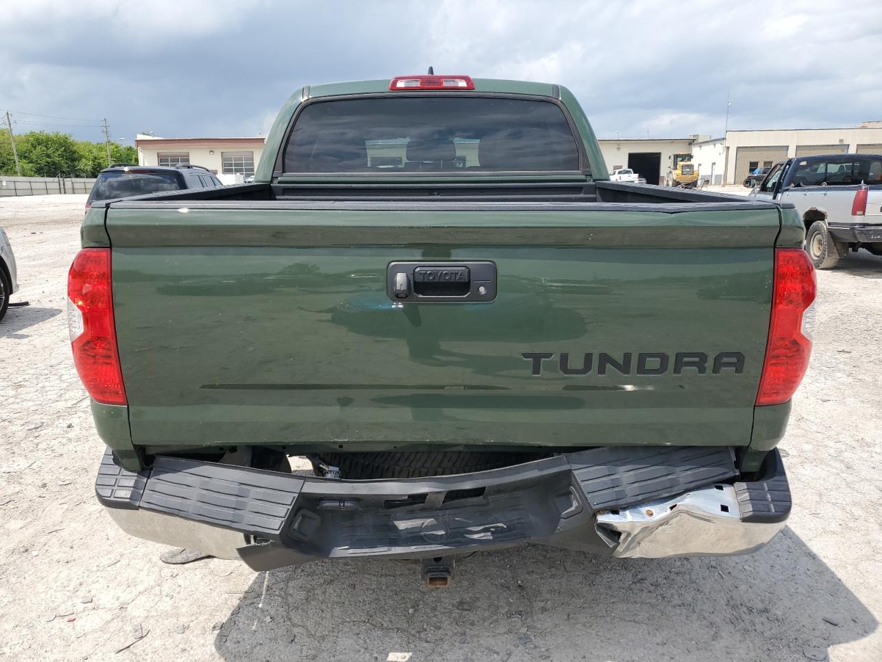 5TFDY5F17MX036773 2021 Toyota Tundra Crewmax Sr5