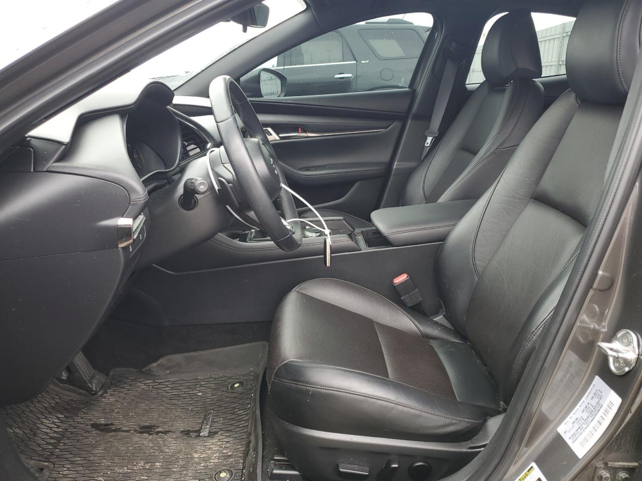 JM1BPBML7M1300641 2021 Mazda 3 Premium