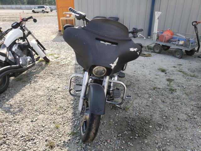 2011 HARLEY-DAVIDSON FLHR - 1HD1FB410BB631936