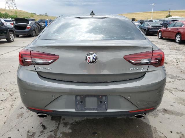 2018 Buick Regal Essence VIN: W04GR6SX8J1083412 Lot: 63344794